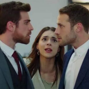 Cena tensa entre Cemre, Nedim e Cenk na novela Cruel Istambul, exibida pela Band.