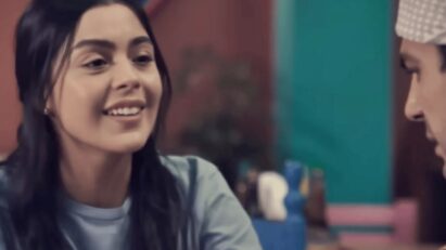 Perla emocionada e chorando após rejeição de Valentin na novela A.MAR.