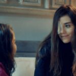 Zeynep e Turna emocionadas em cena comovente da novela Mãe, da Record