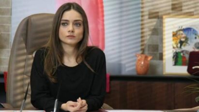 Resumo guerra das rosas 6 411x231