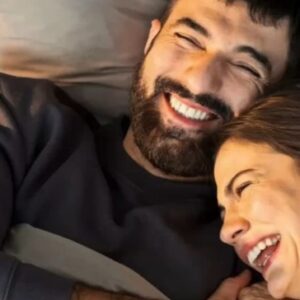 Demet Özdemir e Engin Akyürek